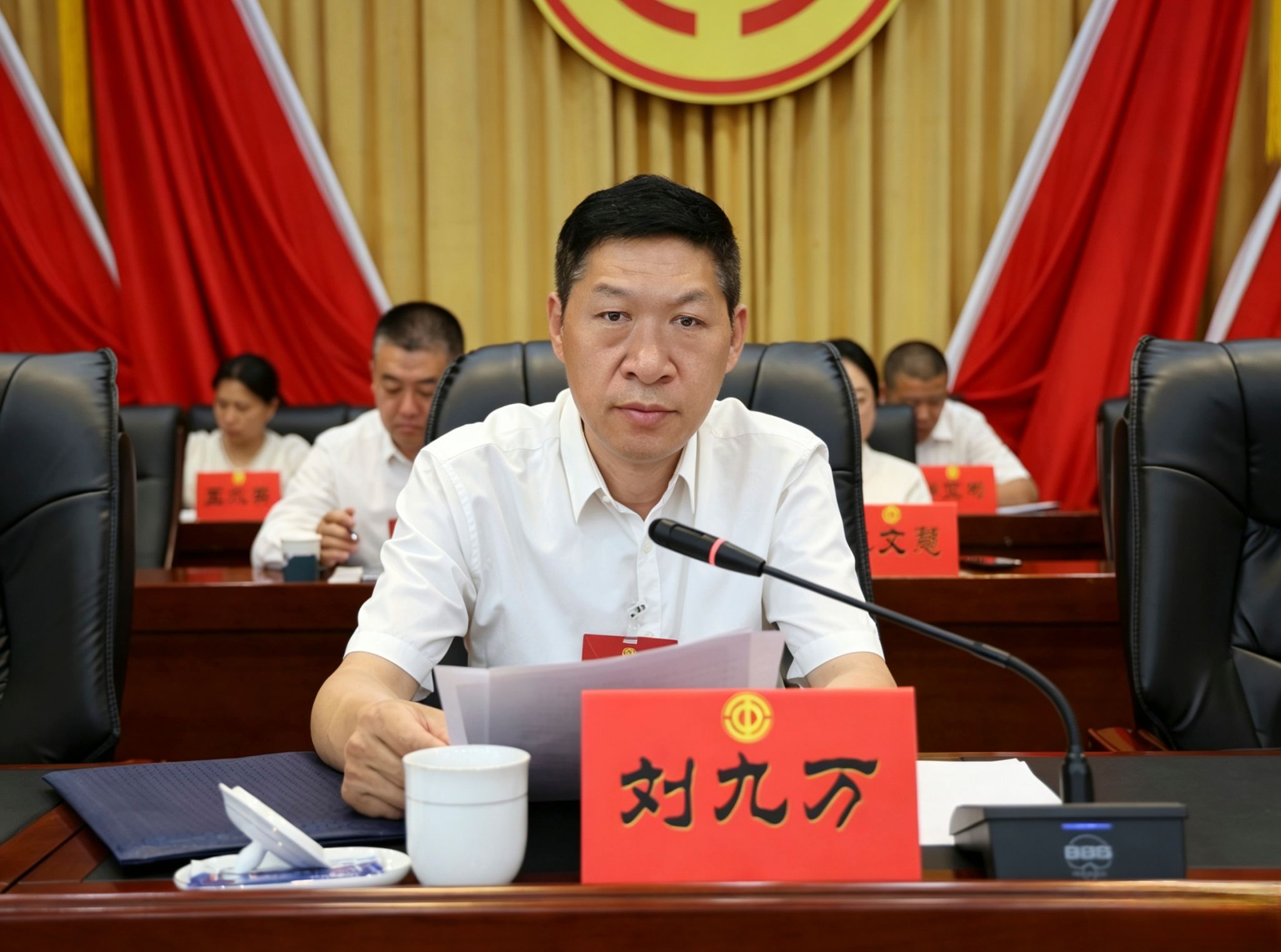 本次大会是在全校上下深入神彩争霸8官